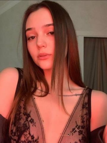 Виолетта Восхитительная Брюнетка фото 2